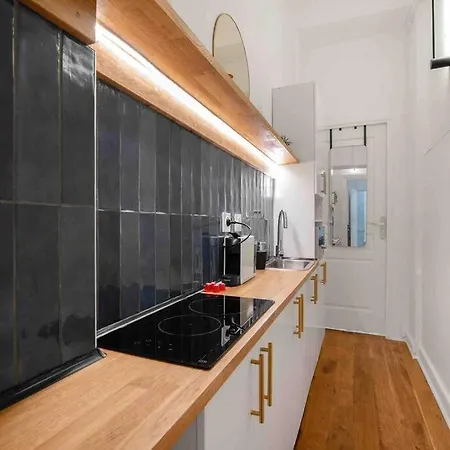 Montmartre, Gare De L'Est, Suite 1 Chambre 2 A 4P Paris Exterior foto