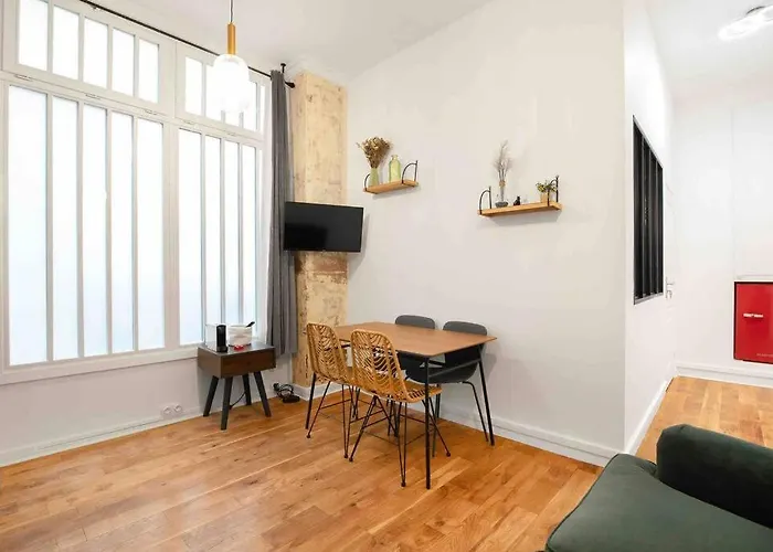 Montmartre, Gare De L\'Est, Suite 1 Chambre 2 A 4P